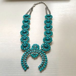 Beautiful turquoise fashion necklace